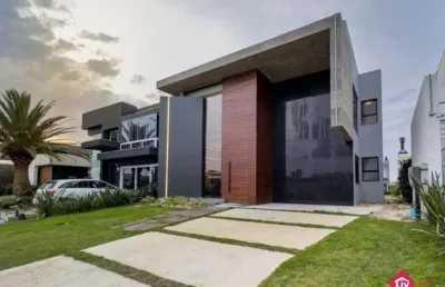 Casa à venda na avenida diamante, 1173, condomínio riviera xangri-lá, xangri-lá por r$ 2.199.000