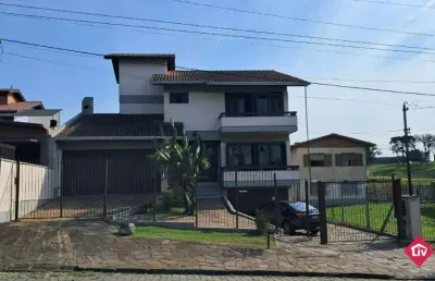 Casa com 3 quartos à venda na rua hermes joão webber, 731, sanvitto, caxias do sul por r$ 1.600.000