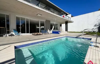Casa com 4 quartos à venda na rua idilia menegotto rasia, 239, salgado filho, caxias do sul por r$ 2.800.000