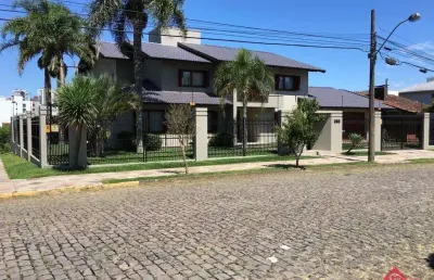 Casa para venda - 523.5m², 4 dormitórios, sendo 2 suites, 4 vagas - cinqüentenário