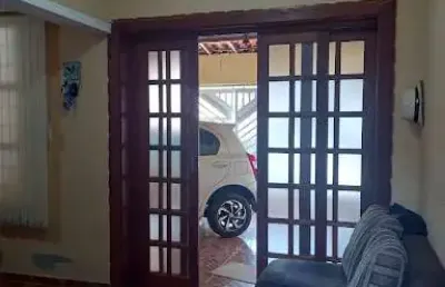 Casa com 2 quartos à venda no Jardim Santa Marina, Sorocaba 
