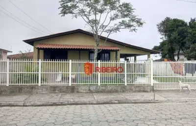 Casa com 4 dormitórios à venda, 150 m² por r$ 420.000,00 - polícia rodoviária - araranguá/sc