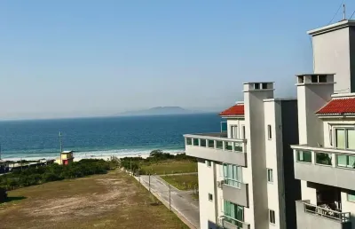 Cobertura com 3 quartos à venda na rua dos plátanos, 53, praia de palmas, governador celso ramos por r$ 2.997.000
