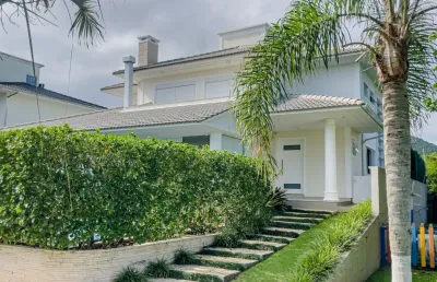 Casa em condomínio fechado com 3 quartos à venda na Estrada Haroldo Soares Glavan, Cacupé, Florianópolis