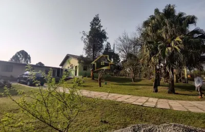 Ótima área com 2 casas para venda próximo ao horto municipal