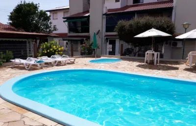 Sobrado 02 dorm à venda no bairro capão novo - 2 vagas de garagem