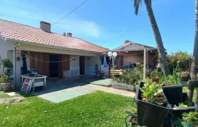 Casa 03 dorm à venda no bairro capão novo com 150 m² de área privativa - 2 vagas de garagem