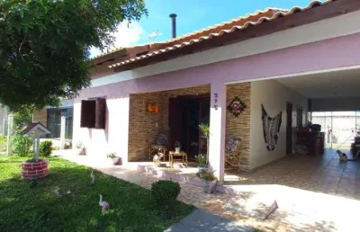 Casa com 3 quartos à venda na Avenida Paraguassu, 4115, Capão Novo, Capão da Canoa