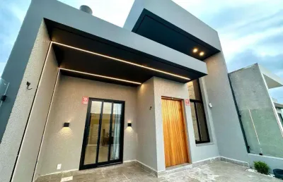 Casa 03 dorm à venda no bairro jardim beira mar com 90 m² de área privativa - 2 vagas de garagem