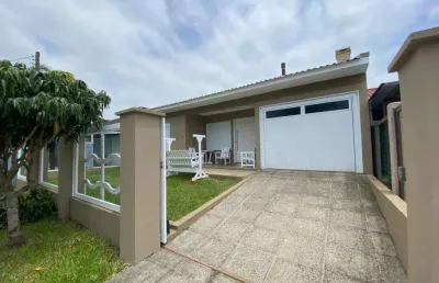 Casa 03 dorm à venda no bairro capão novo - 2 vagas de garagem