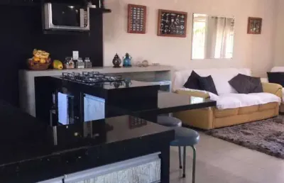 Sobrado 02 dorm à venda no bairro capão novo com 80 m² de área privativa - 1 vaga de garagem