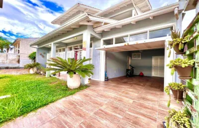 Casa 03 dorm à venda no bairro capão novo com 288 m² de área privativa - 1 vaga de garagem