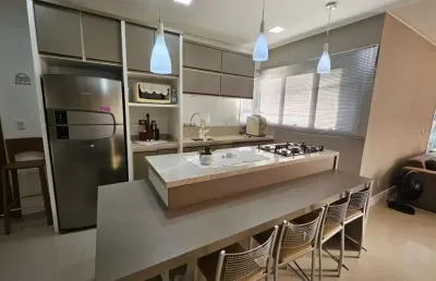 Casa 03 dorm à venda no bairro curumim com 170 m² de área privativa - 2 vagas de garagem