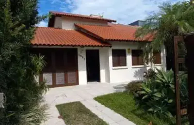 Casa 04 dorm à venda no bairro capão novo - 2 vagas de garagem