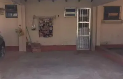 Sobrado 02 dorm à venda no bairro capão novo com 73 m² de área privativa - 1 vaga de garagem