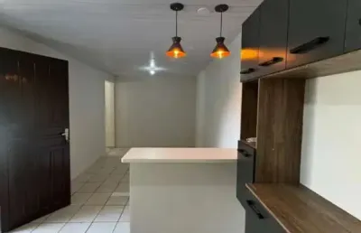Casa com 2 quartos para alugar na Rua Natalício Euzébio, 230, Jardim Imagawa, Londrina