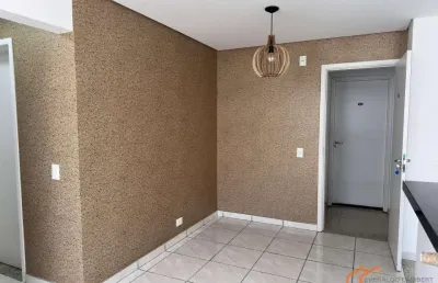 Apartamento com 2 quartos à venda na Rua Florindo Salvador, 301, Conjunto Habitacional Santiago II, Londrina