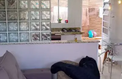 Casa térrea mobiliada para venda 2 dormitórios em világio na vila brasileira.
