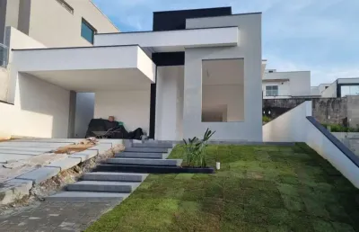 Casa térrea para venda com 3 suítes e piscina no condomínio aruã brisas.