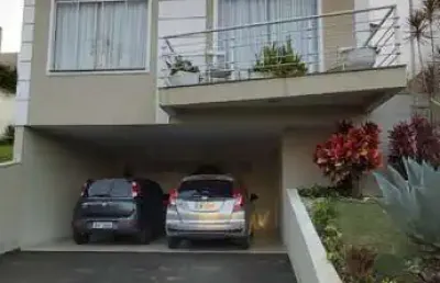 Casa assobradada para venda com 3 dormitórios no condomínio aruã em mogi das cruzes