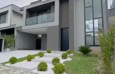 Sobrado para venda com 3 suítes e piscina no condomínio mosaico essence.