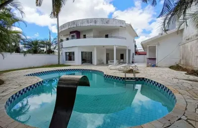 Casa para venda com 4 dormitórios e piscina no codomínio aruâ em mogi das cruzes