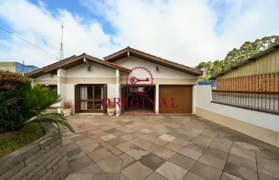 Casa com 3 quartos à venda na rua julio conte, 253, floresta, caxias do sul por r$ 890.000