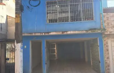 Venda de sobrado : com 3 dormitórios, sendo 1 suíte, 3 vagas cobertas grandes, terraço com 130 m² de vão livre, em itaquera, zona leste, s.p.