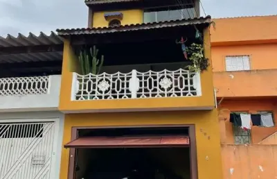 Sobrado para venda com 210 m², 3 quartos (1 suíte com hidro), 2 vagas e churrasqueira em itaquera - são paulo/sp.