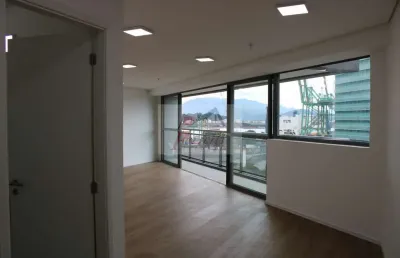Sala comercial com 70,34m² para locação em edifício em valongo, santos/sp