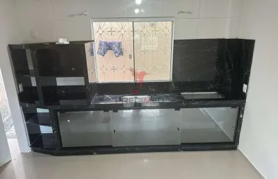Sobrado a venda em itapema! valor imperdível, vem ver