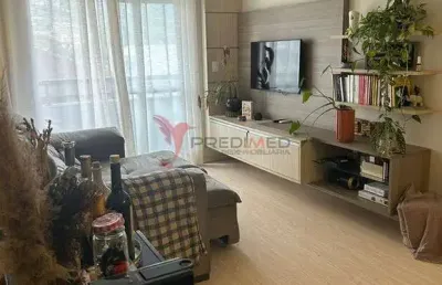 Apartamento semi mobilado , com sacada, localizado no centro de jaguará do sul