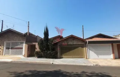 Casa com 3 quartos à venda na Rua Voluntários, 610, Santa Terezinha, Piracicaba