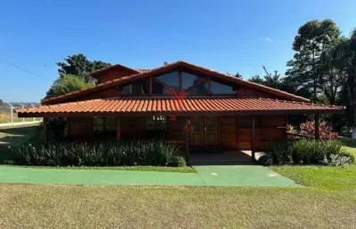 Vendo lindíssima chácara em águas de são pedro - sp