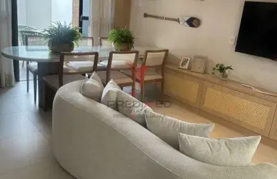 Vende-se casa pronta para morar em condomínio fechado
