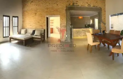 Linda casa de praia com 3 suites e 4 vagas de garagem, em ponta de campina