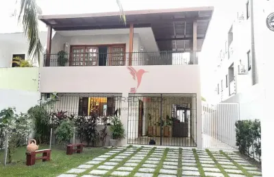 Casa no bessa com área gourmet,piscina, terraço.- r$ 1.200.000,00