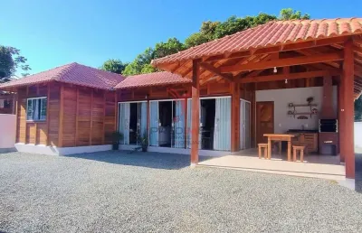 Casa com 3 quartos à venda no quinta dos açorianos, barra velha , 103 m2 por r$ 850.000