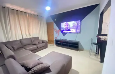 Apartamento em santos, todo reformado com 2 dormitórios, com suíte. excelente localização