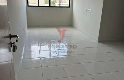 Apartamento espaçoso, 2 vagas de garagem,no  bairro dos estados , joão pessoa, paraíba