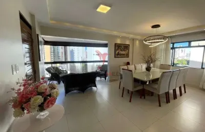 Apartamento maravilhoso, todo projetado e com excelente localização no bairro de manaíra