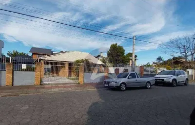 Casa com 3 dormitórios à venda, 120 m² por r$ 1.299.000,00 - campeche - florianópolis/sc