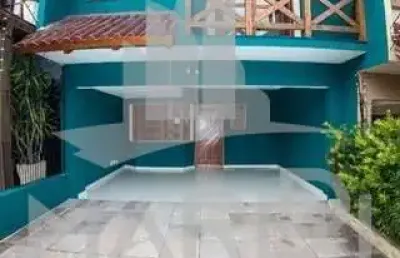 Casa com 3 quartos à venda na rua moacyr godoy ilha, 81, espírito santo, porto alegre por r$ 520.000