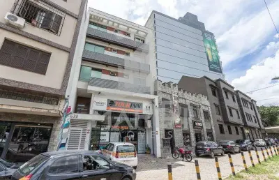 Apartamento com 1 quarto para alugar na rua sarmento leite, 639, centro histórico, porto alegre por r$ 2.200
