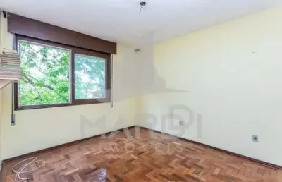 Apartamento com 3 quartos à venda na avenida do forte, 936, vila ipiranga, porto alegre por r$ 335.000