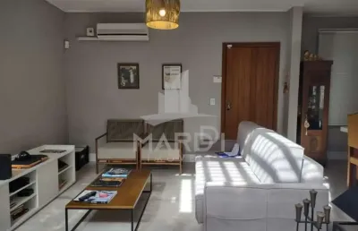 Casa com 4 quartos à venda na rua vital brasil, 160, jardim itu sabará, porto alegre por r$ 912.000