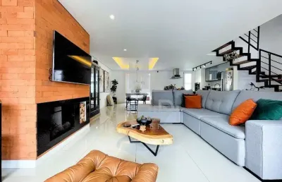 Casa em condomínio fechado com 3 quartos à venda na rua eroni soares machado, 300, hípica, porto alegre por r$ 975.000