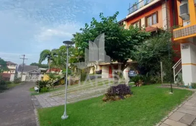 Casa em condomínio fechado com 4 quartos para alugar na rua álvaro guterres, 707, tristeza, porto alegre por r$ 7.000
