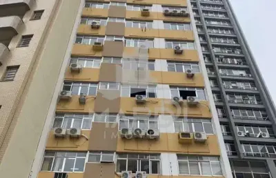 Sala comercial à venda na rua dos andradas, 1273, centro histórico, porto alegre por r$ 135.000