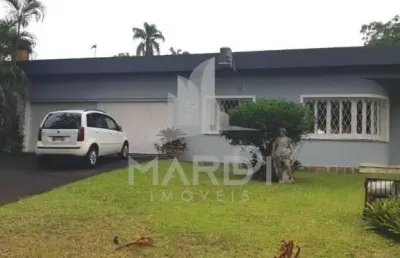 Casa com 3 quartos à venda na rua landel de moura, 09, tristeza, porto alegre por r$ 1.600.000